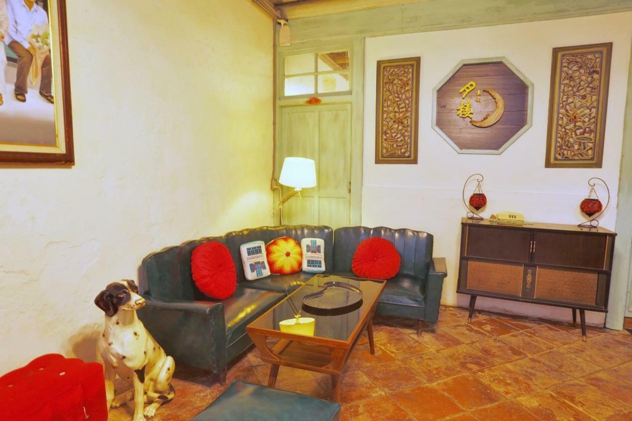 台南赤崁月樓tainan Moon House Inn Bagian luar foto