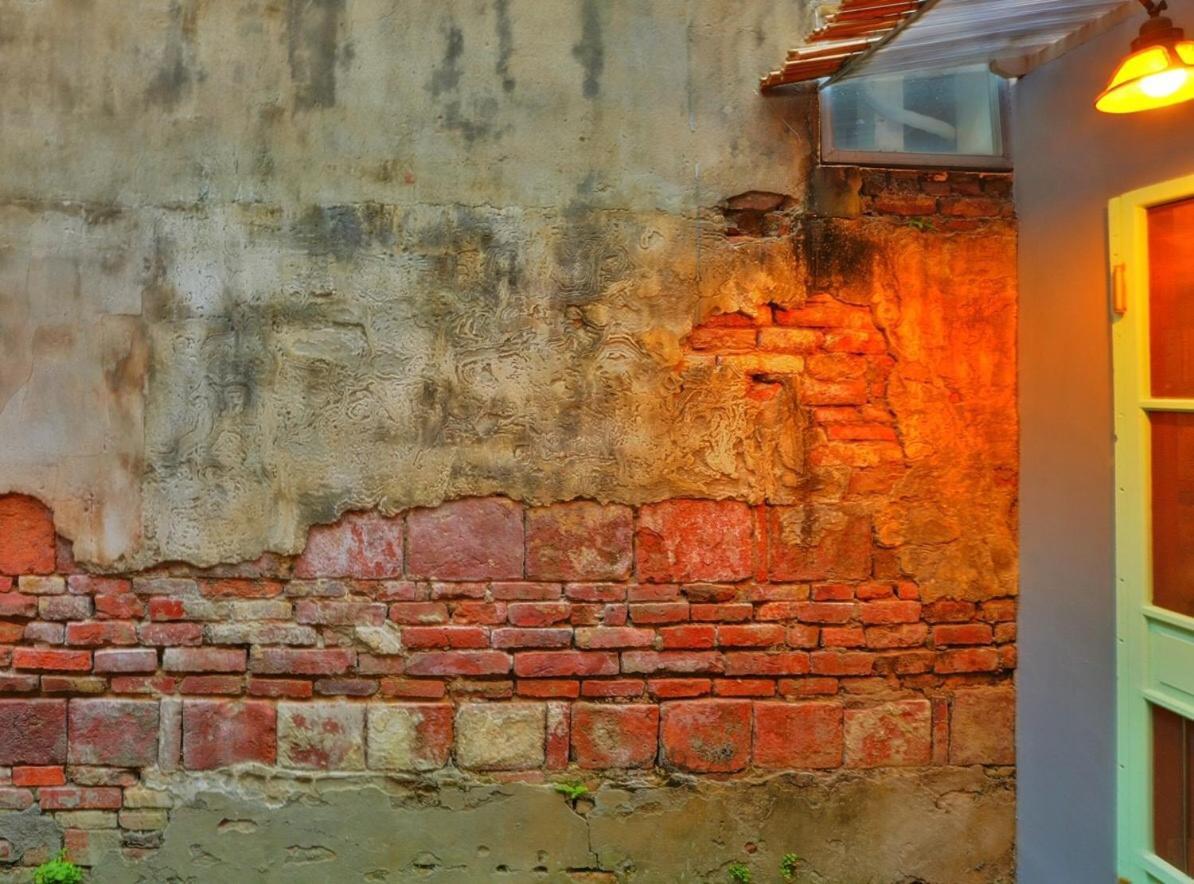 台南赤崁月樓tainan Moon House Inn Bagian luar foto
